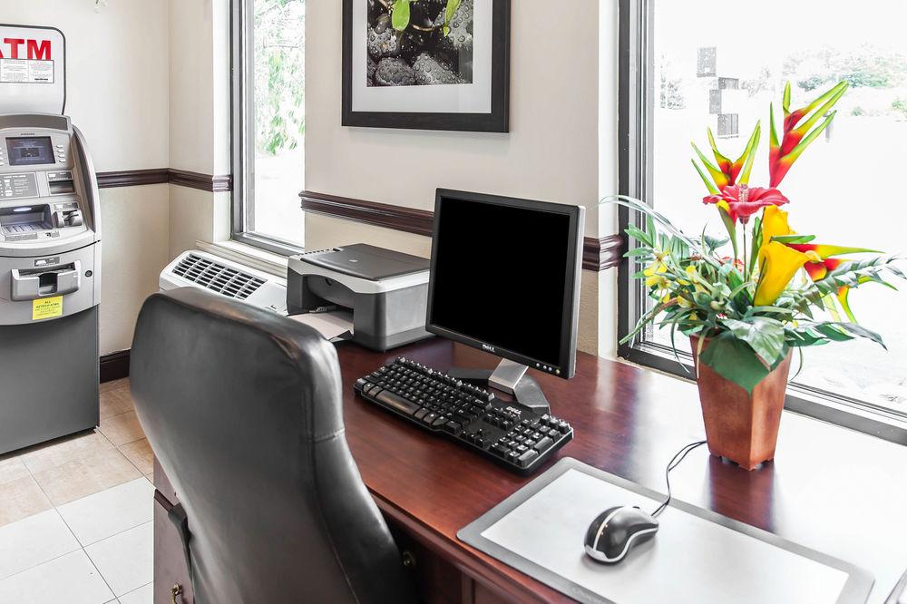 Quality Inn & Suites Quakertown-Allentown Eksteriør bilde