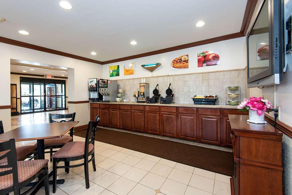 Quality Inn & Suites Quakertown-Allentown Restaurant bilde