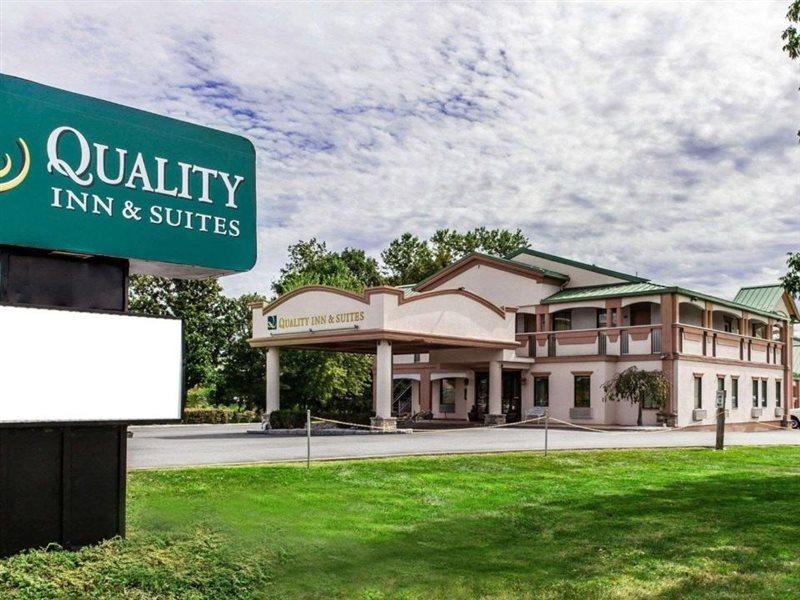 Quality Inn & Suites Quakertown-Allentown Eksteriør bilde