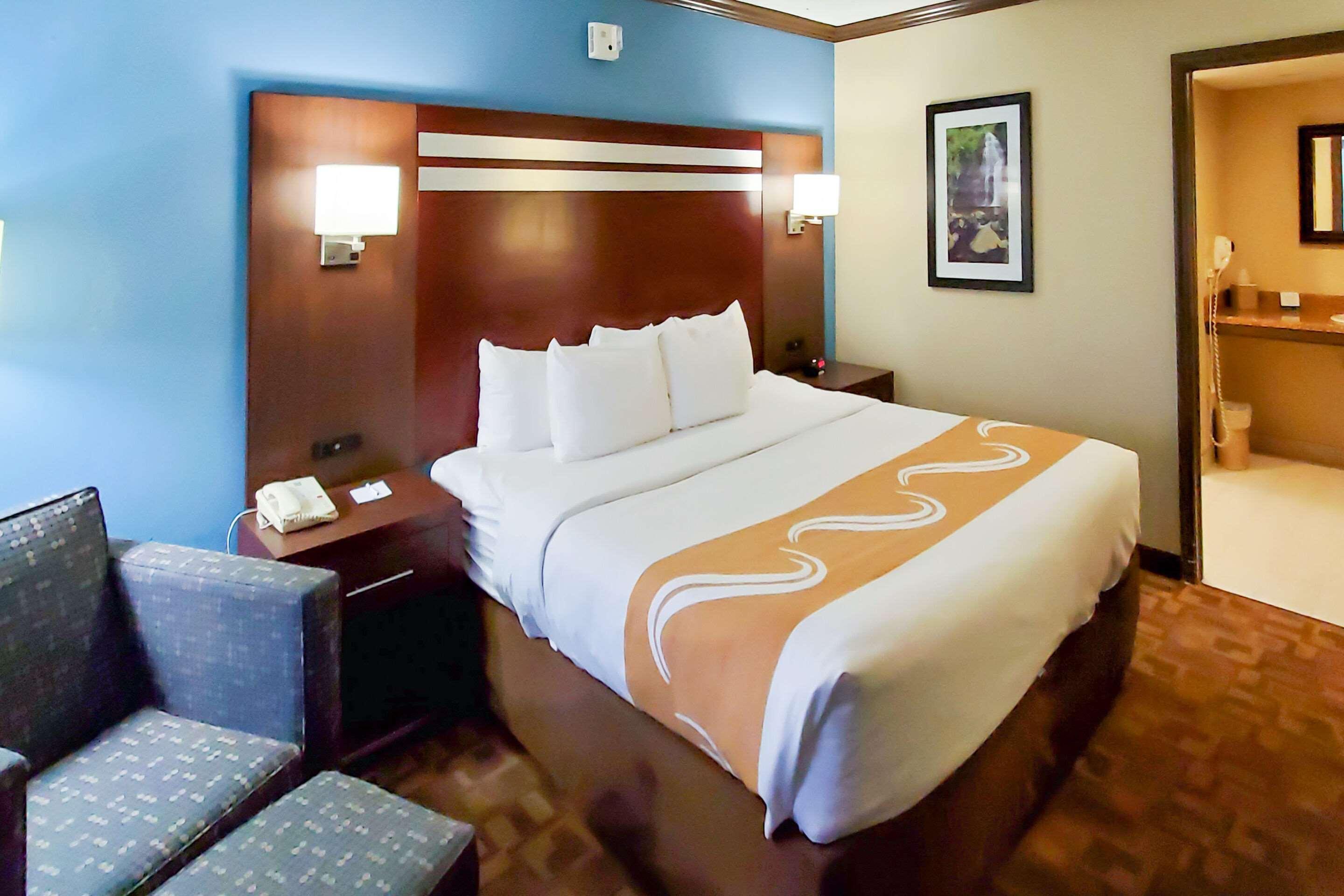 Quality Inn & Suites Quakertown-Allentown Eksteriør bilde