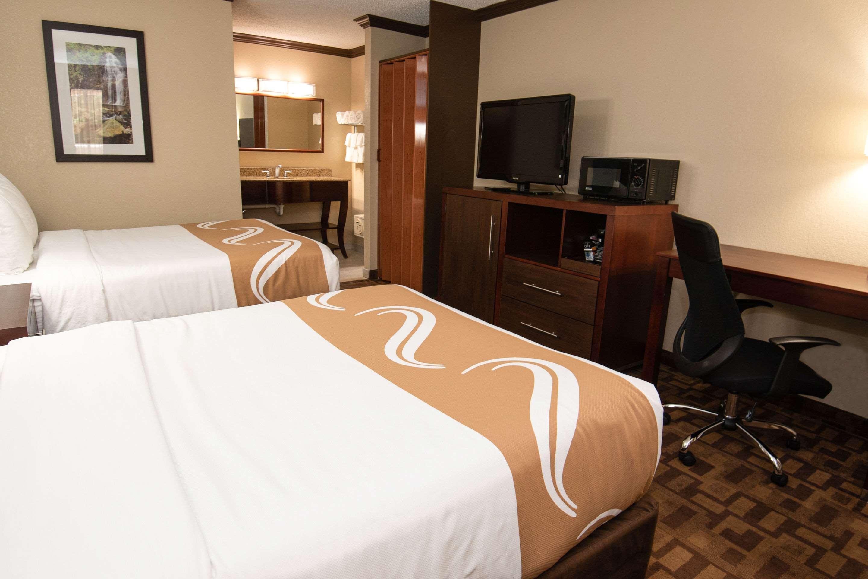 Quality Inn & Suites Quakertown-Allentown Eksteriør bilde